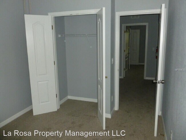 Building Photo - 4 br, 2.5 bath House - 2460 Caravelle Circle