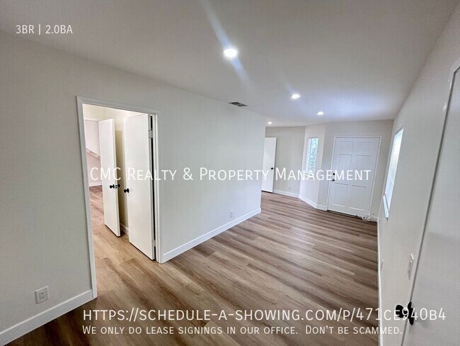 Foto del edificio - 1580 Park Ave