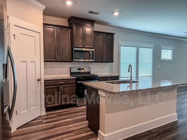 Building Photo - 312 Obsidian Ct