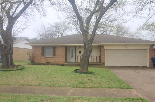 Foto principal - 802 Sequoia Dr