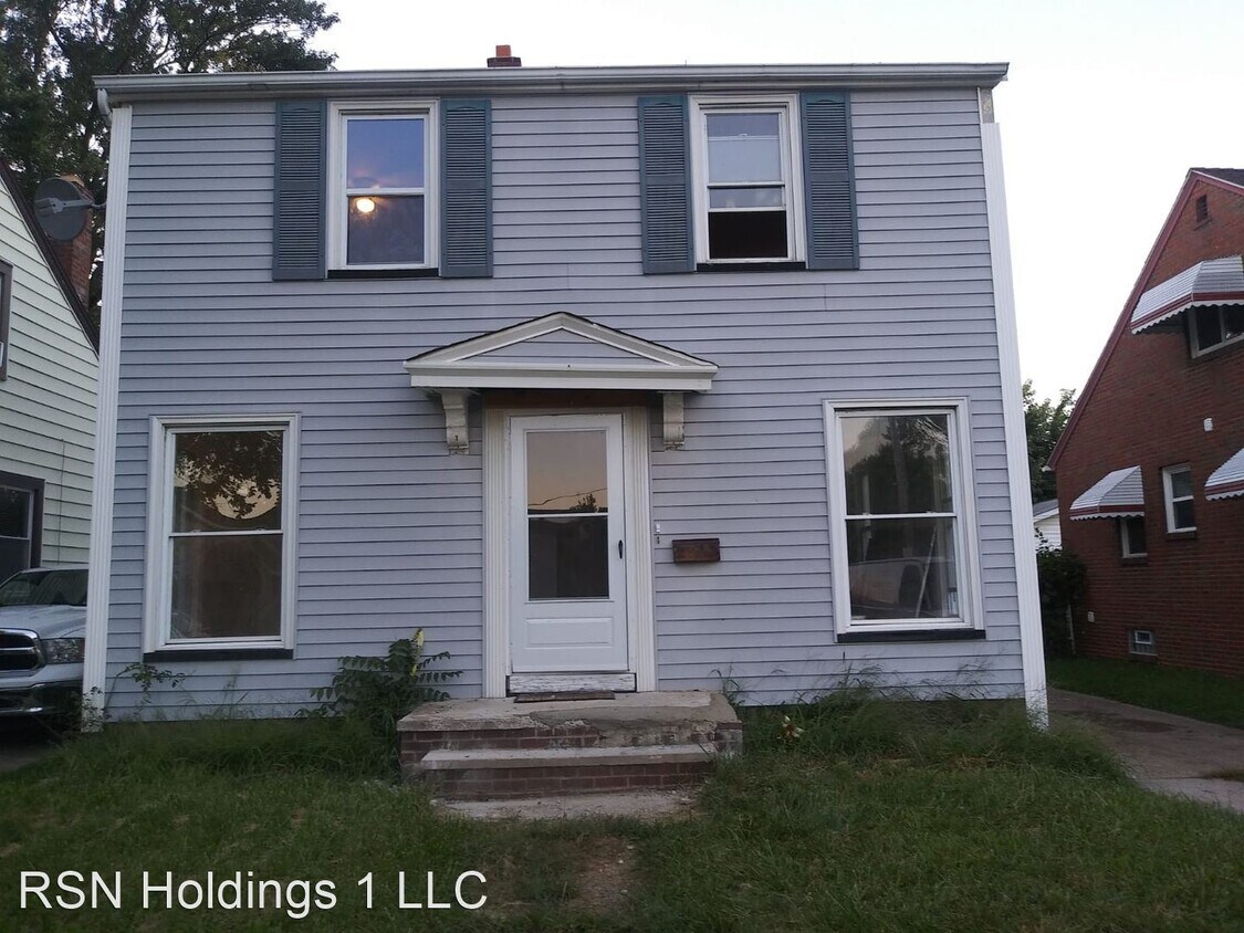 Primary Photo - 4 br, 1 bath House - 13902 SHERRY AVE