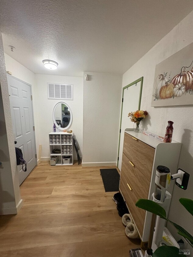 Foto principal - 136 Sea Crest Cir