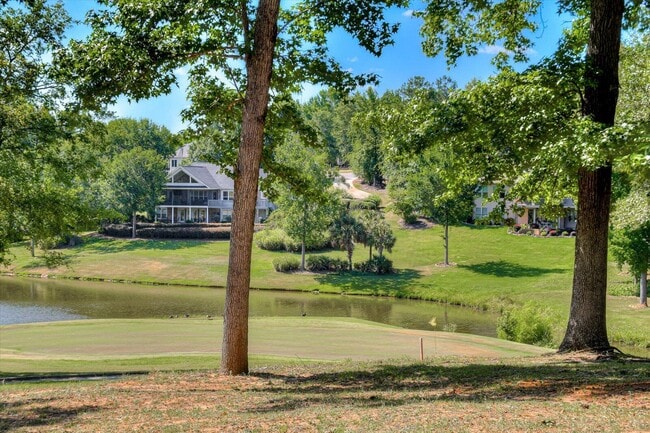 Foto del edificio - 501 John Fox's Run