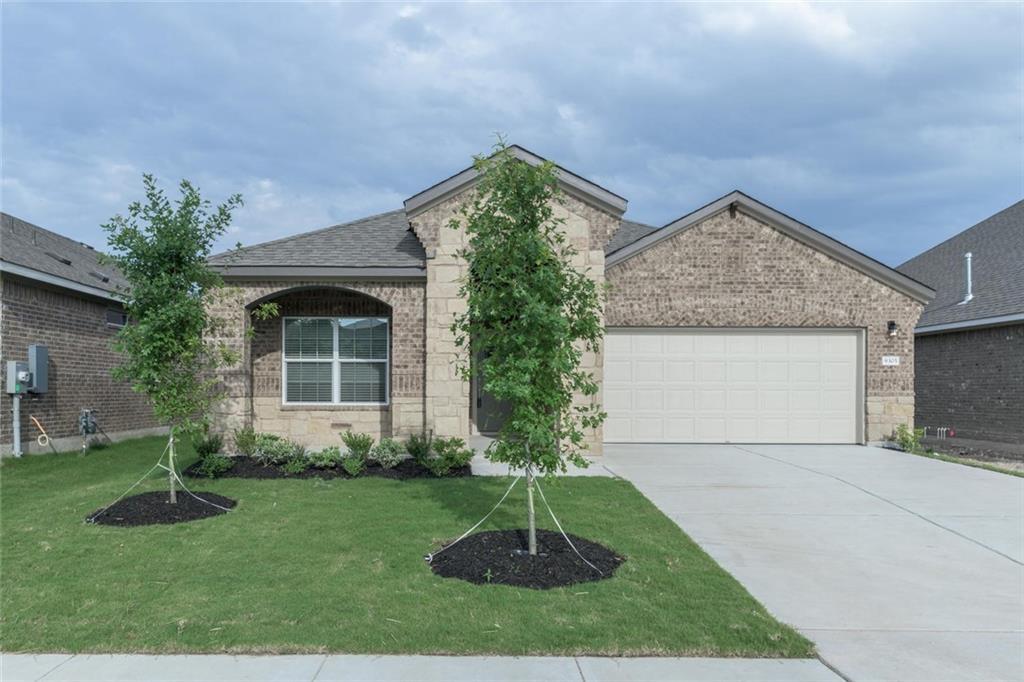 Foto principal - 9305 Margaret Jewel Ln