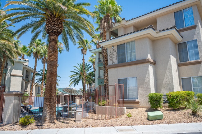 Building Photo - 7105 S Durango Dr