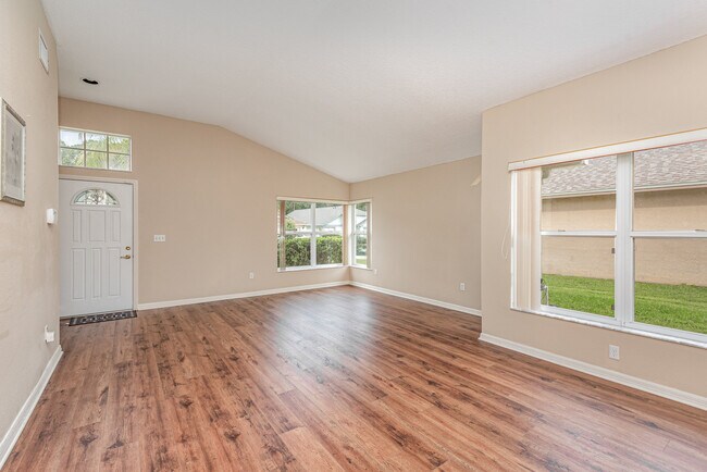 Foto del edificio - 1611 Sand Key Cir