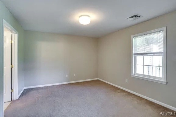 Building Photo - 5 Stonington Ln