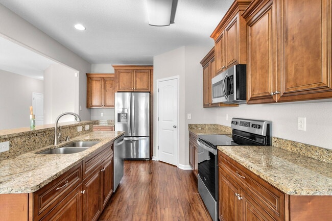 Photo - 212 Diamond Ave House