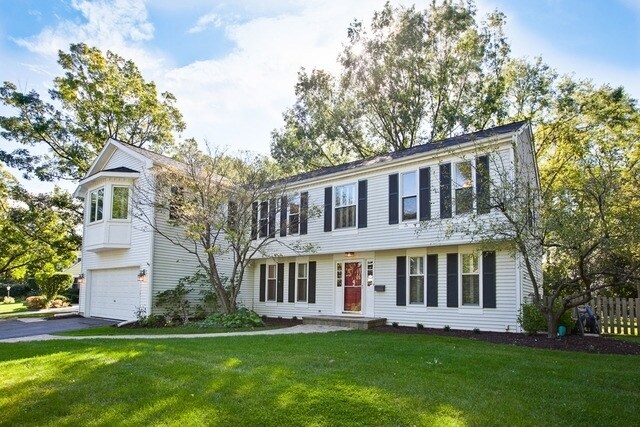 Primary Photo - 111 W Witchwood Ln