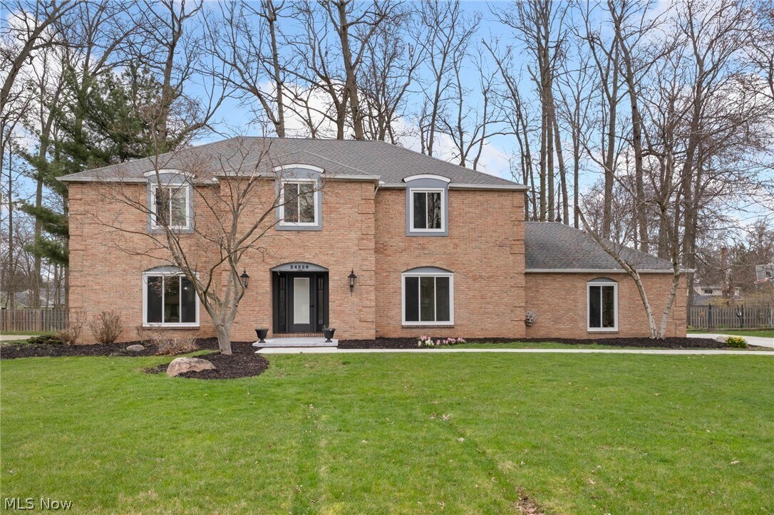 Primary Photo - 24228 Stonehedge Dr