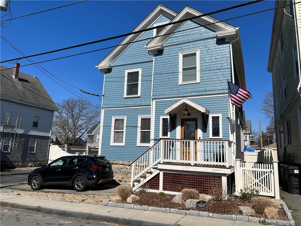 Primary Photo - 98 Warner St