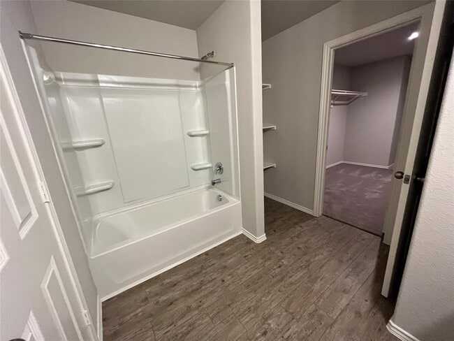 Building Photo - 14550 Breezy Orchard Trl