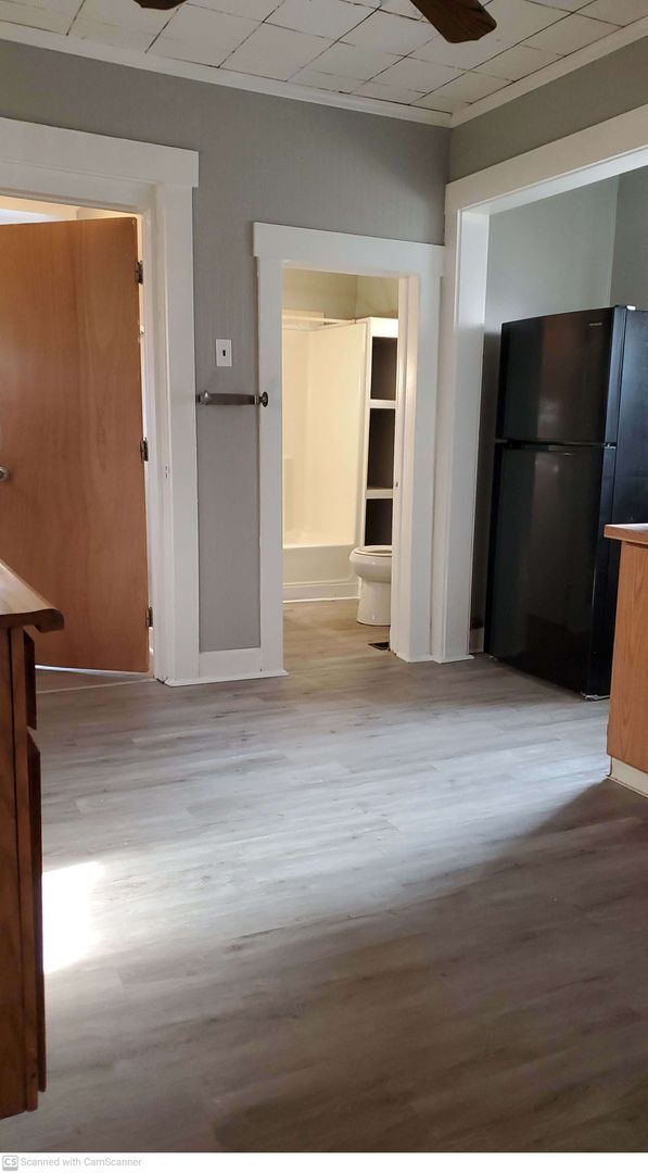 Foto del edificio - Pretty 3 bed 1 bath house detached garage in Walnut Hills, minutes from Downtown, WPAFB