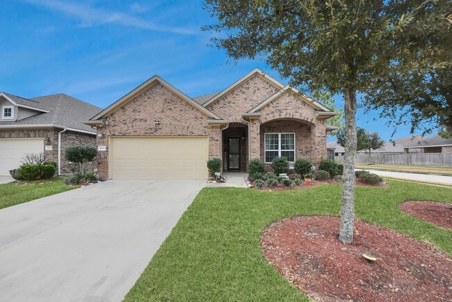 Building Photo - 8806 Chapada Highlands Dr