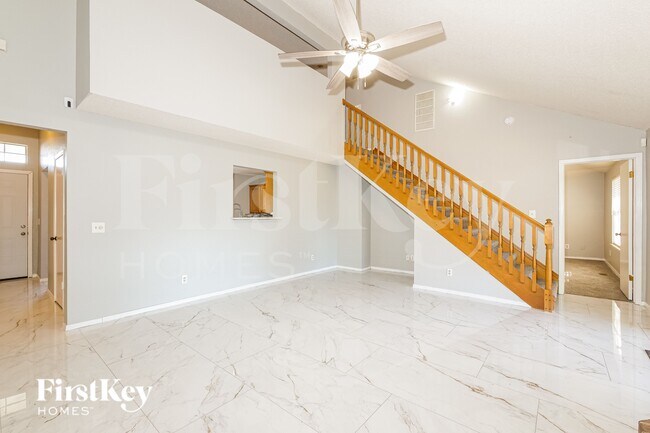 Foto del edificio - 1912 Dena Dr