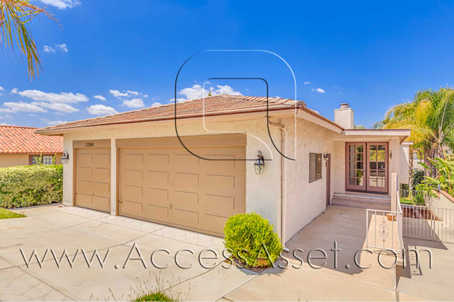 Building Photo - 22908 Canyon Lake Dr S