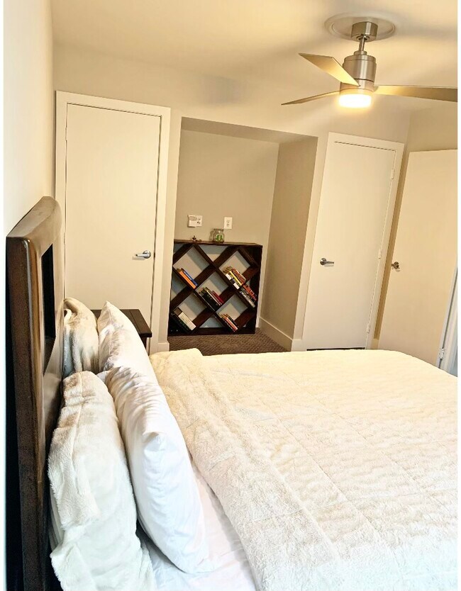 Foto del edificio - 212 Oakwood St SE