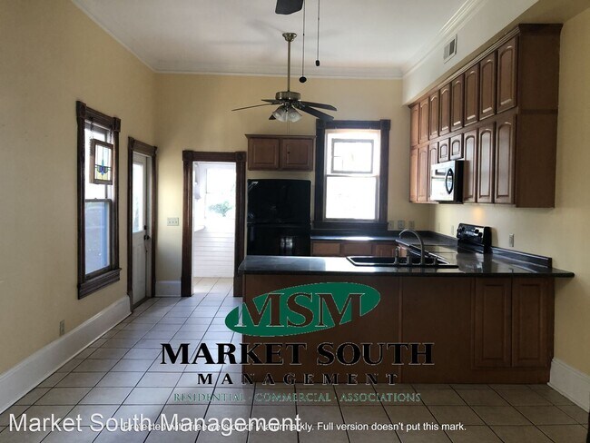 Foto del edificio - 3 br, 3 bath House - 213 W. Duffy Street