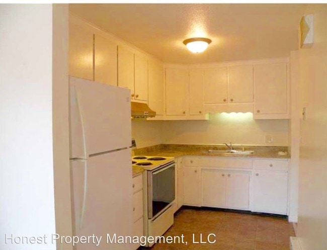 Building Photo - 1129 W 39th St