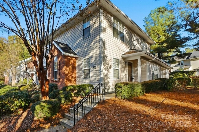 Building Photo - 4282 Melrose Club Dr