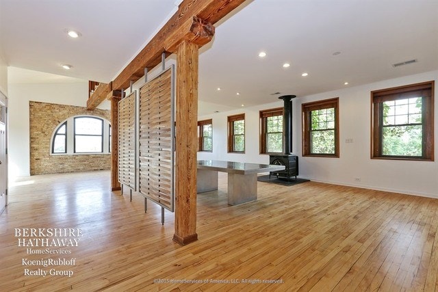 Building Photo - 4853 N Ravenswood Ave
