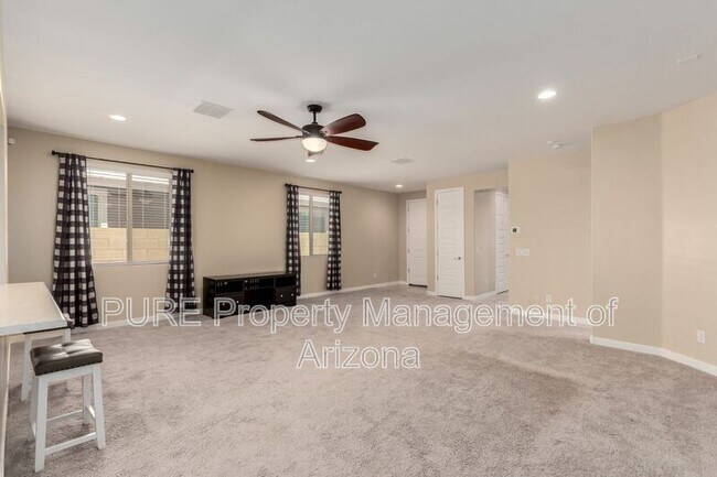 Building Photo - 16404 W Questa Dr