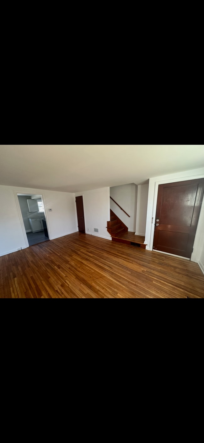 Foto del edificio - 247 Hancock Ave