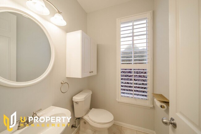 Foto del edificio - Dont Miss this pretty home in Plano!