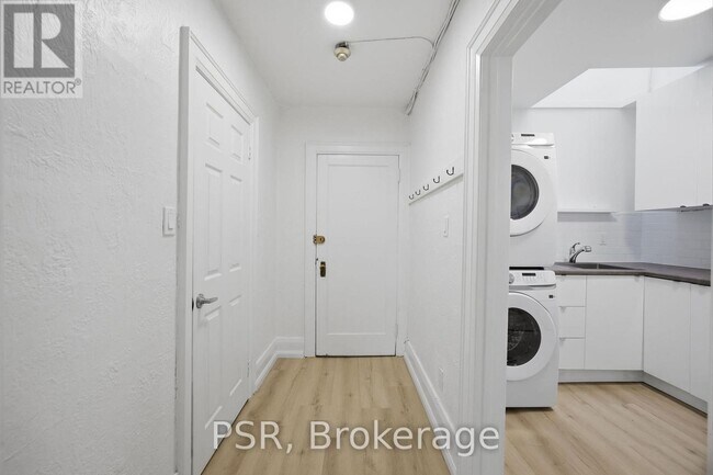 Photo du bâtiment - 197 Roncesvalles Ave