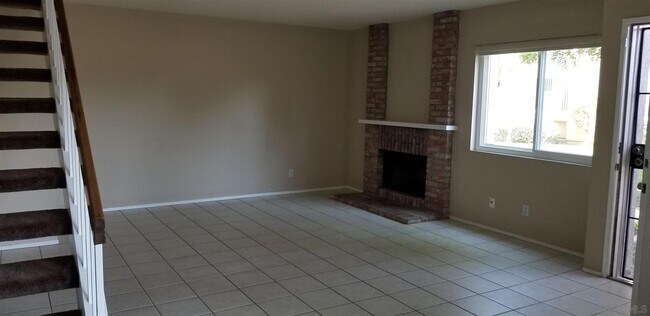 Building Photo - 13276 Birch Tree Ln
