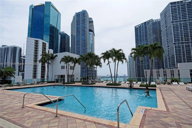 Foto del edificio - 31 SE 5th St