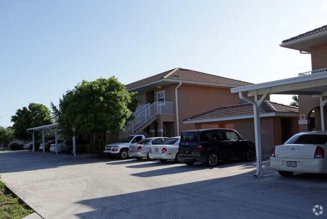Foto del edificio - 607 SE 13th Pl