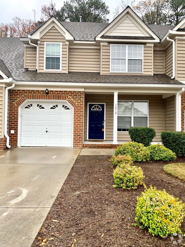 Building Photo - 3818 Braswell Cir