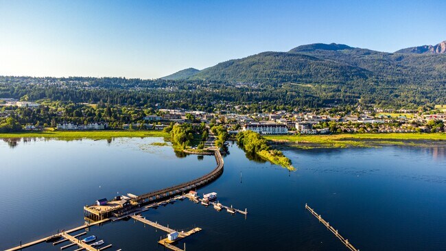 Photo du bâtiment - 425 Main St