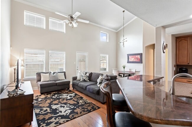 Building Photo - 1173 Landon Ln