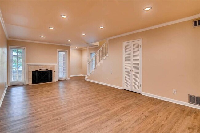 Foto del edificio - 3710 Meredith St