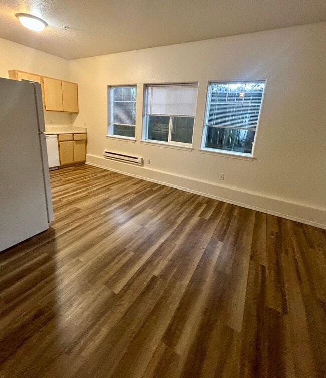 Interior Photo - Cedarhurst Village
