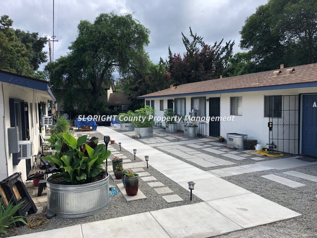 Foto del edificio - 1 bed / 1 Bath Single-Level Apartment in A...