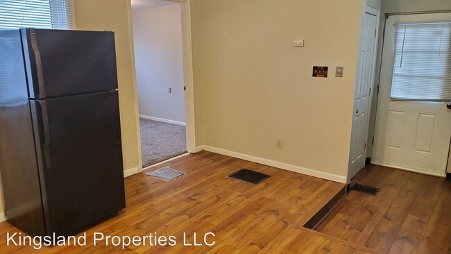 Building Photo - 2 br, 1 bath House - 9438 Romaine