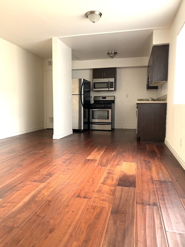Foto del edificio - 843 S Ardmore Ave