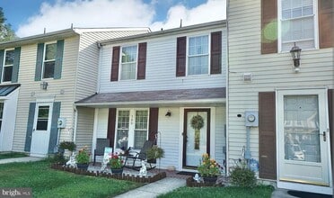 Building Photo - 165 Villa Knoll Ct