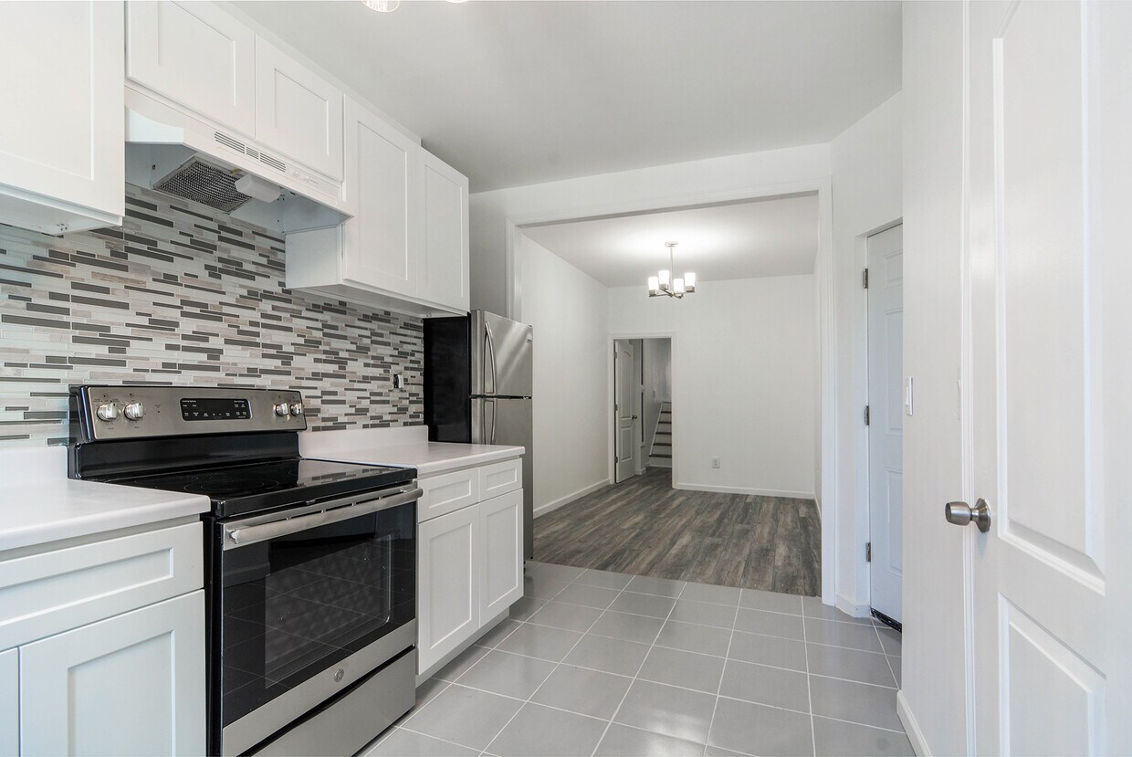 370 Knickerbocker Ave Unit 2R, Brooklyn, NY 11237 Apartment for Rent