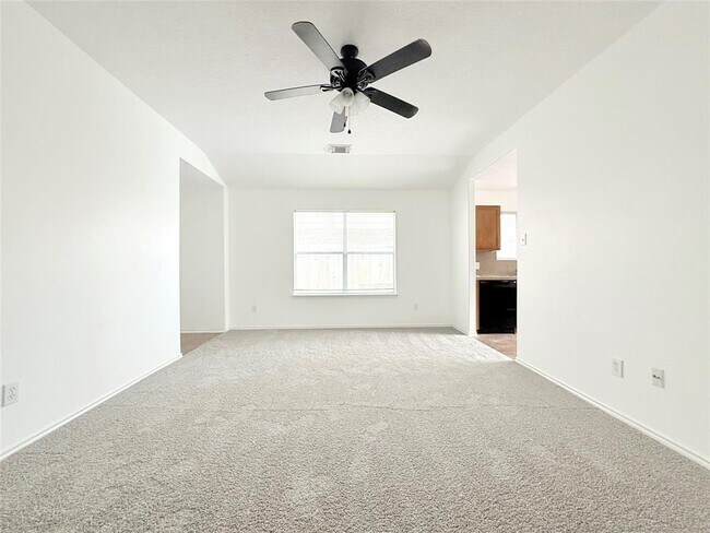 Foto del edificio - 4718 Live Meadow Ln