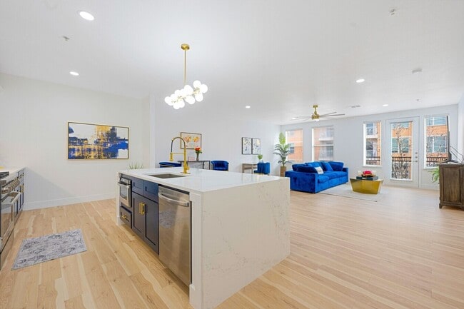 Building Photo - Lennox at West Village