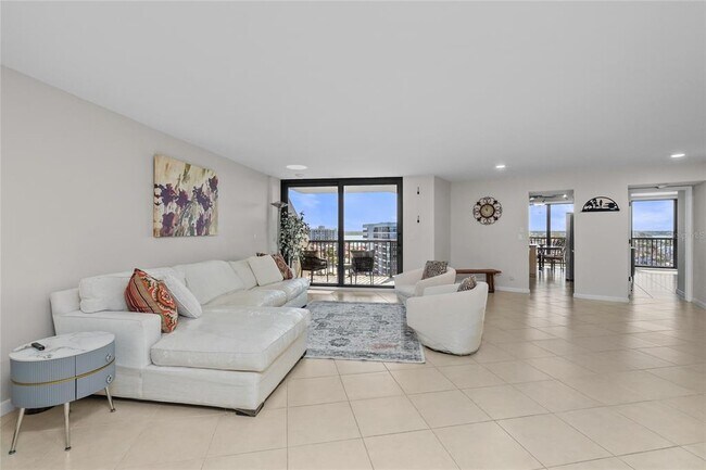 Building Photo - 1660 Gulf Blvd