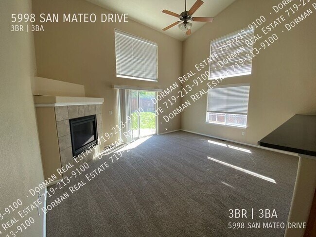 Foto del edificio - 5998 San Mateo Dr