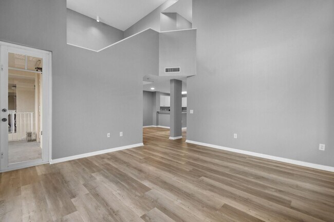 Building Photo - 4822 Chancellor Dr
