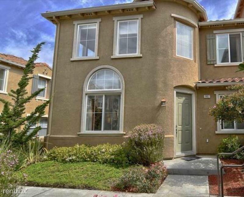 Primary Photo - 4 br, 3 bath Townhome - 4474 Moulin Pl