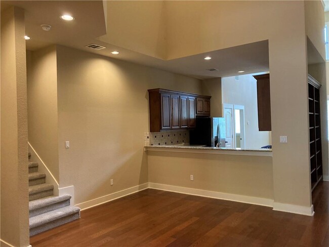 Building Photo - 2930 Grand Oaks Loop