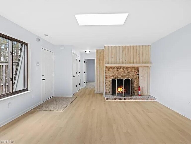 Foto del edificio - 1647 Ocean Bay Dr